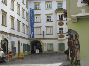 muzej-kicbyuelya-v-avstrii