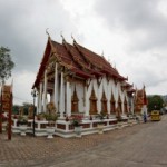 vat-chalong-buddistskij-hram-na-ostrove-phuket