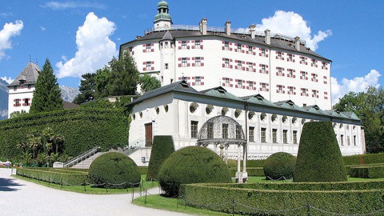 Замок Амбрас в Австрии