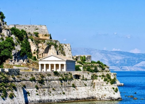 Остров Корфу в Греции