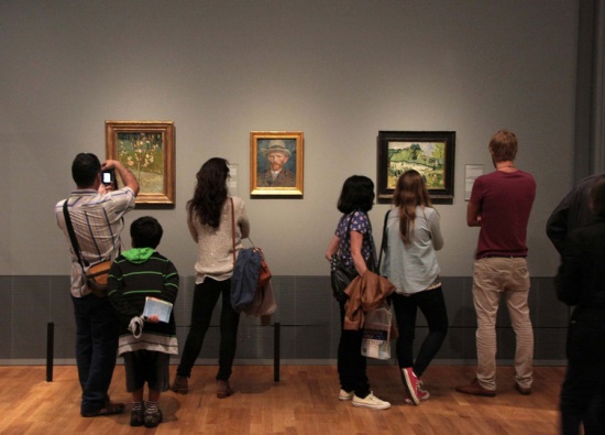 Государственный музей Винсента ван Гога (Rijksmuseum Vincent van Gogh) находится в Амстердаме