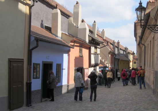 Золотая улица в Праге