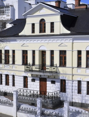 Фасад дома Болконского в Ярославле