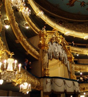 Внутри Мариинского театра