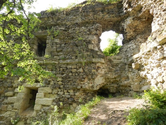 Стены Хустского замка