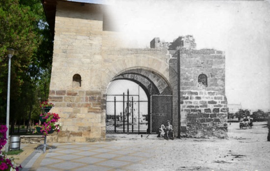 Русские ворота в Анапе, в прошлом и в настоящем
