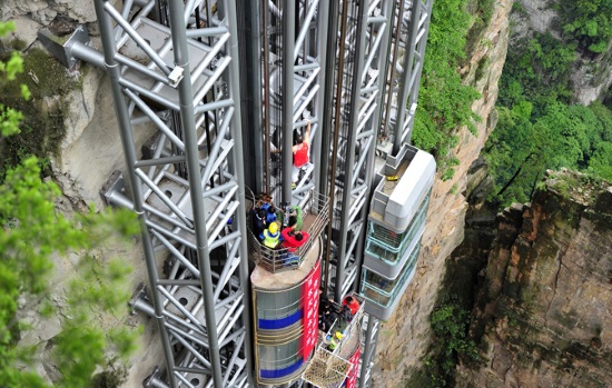 Самый высокий наружный Лифт Байлонг, Китай