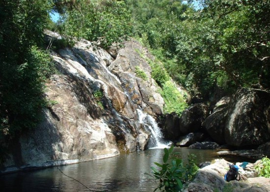 Хин Лад (Hin Lad Waterfall)